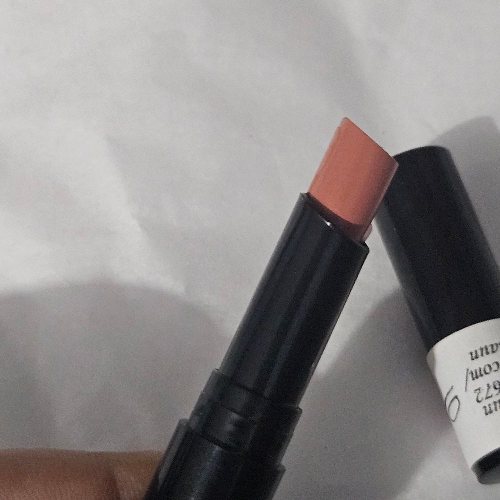 Farmasi Stylo Lipstick Tinted Chapstick Beige Rose .06 oz Moisturizing Brand New